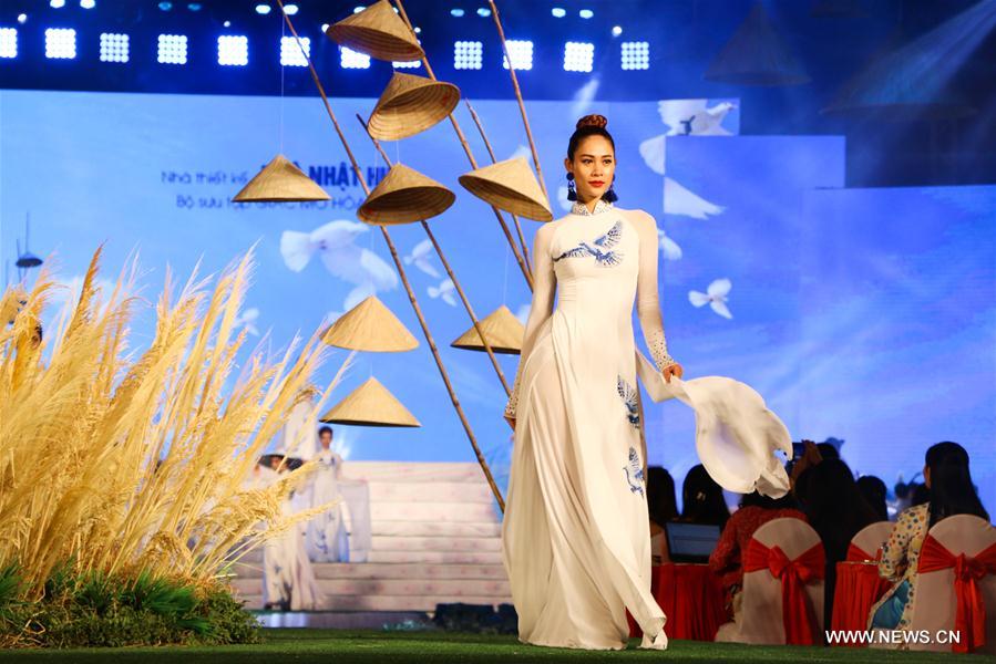 VIETNAM-HO CHI MINH CITY-AO DAI FESTIVAL 2018