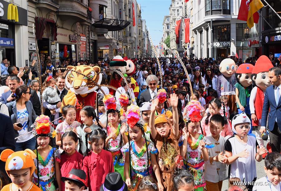 TURKEY-ISTANBUL-CHILDREN'S DAY