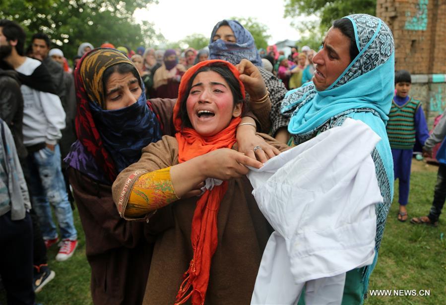 INDIA-KASHMIR-SRINAGAR-GUNFIRE