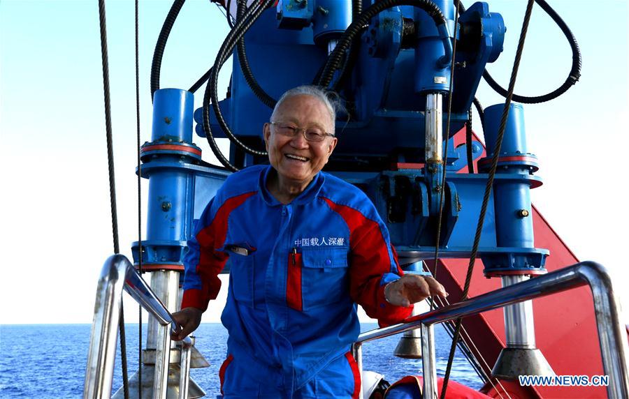 CHINA-SOUTH CHINA SEA-DEEP SEA WARRIOR-ELDER ACADEMICIAN-DIVE (CN)