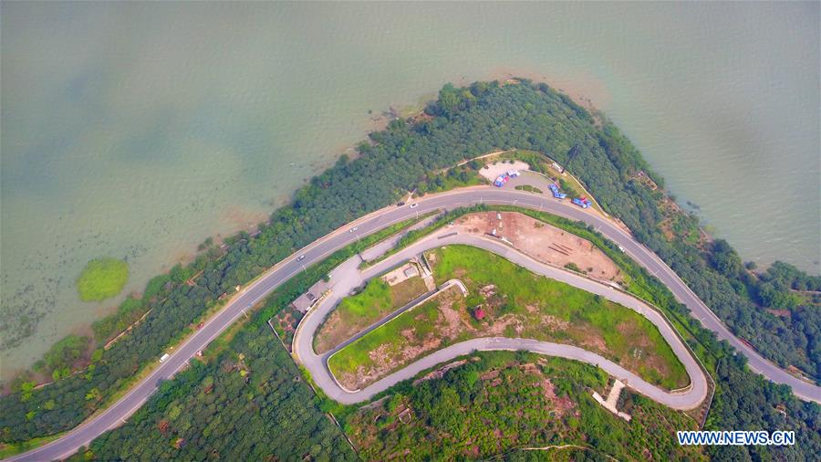 #CHINA-JIANGSU-TAIHU LAKE-SCENERY (CN)