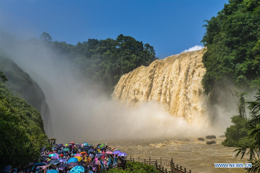 CHINA-GUIZHOU-NATURE-WATERFALL-FLOW (CN)