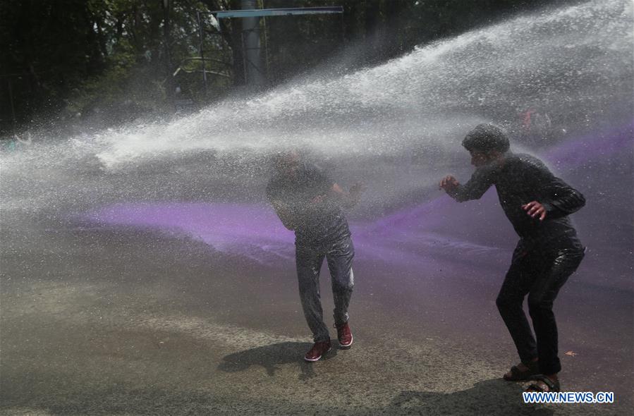 KASHMIR-SRINAGAR-PROTESTERS