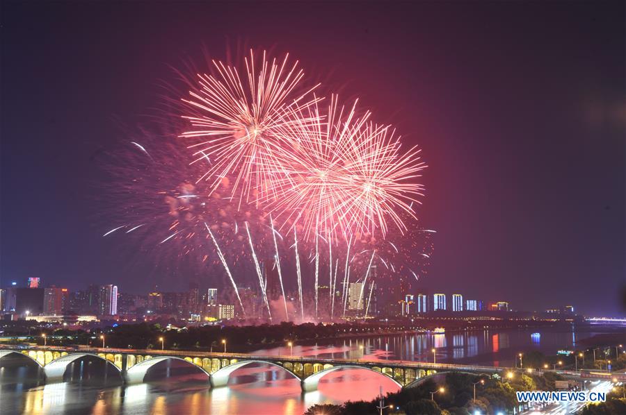 CHINA-HUNAN-CHANGSHA-FIREWORKS (CN)