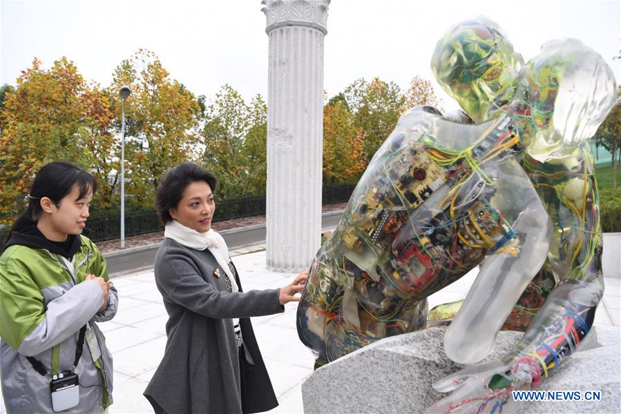 CHINA-CHONGQING-PUBLIC ART EXHIBITION (CN)