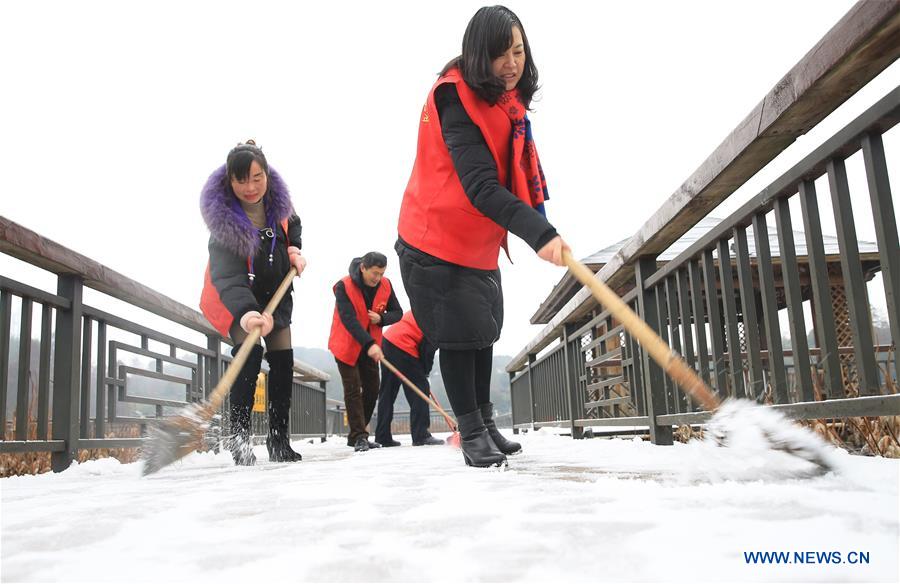 CHINA-100 MILLION VOLUNTEERS (CN)