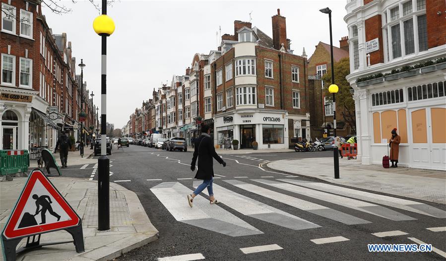 BRITAIN-LONDON-3D ZEBRA CROSSING