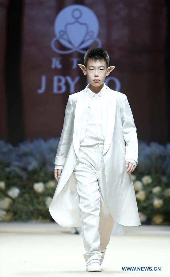 CHINA-BEIJING-FASHION WEEK-HAO JIA (CN)