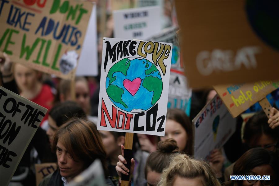 BRITAIN-LONDON-CLIMATE-PROTEST