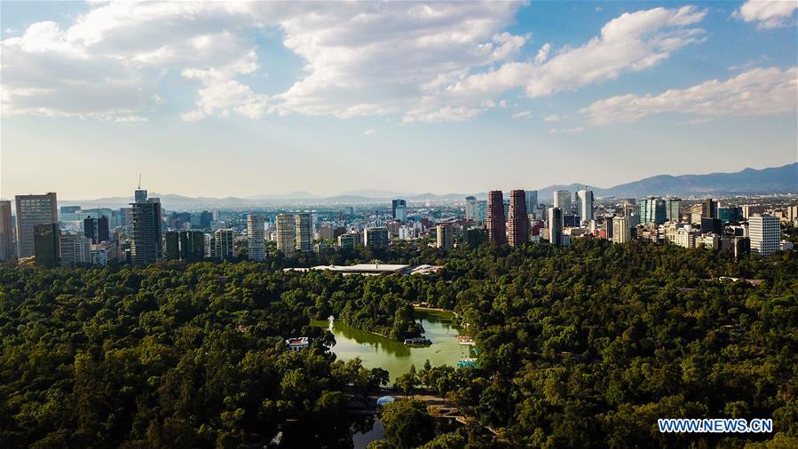 MEXICO-MEXICO CITY-PARK