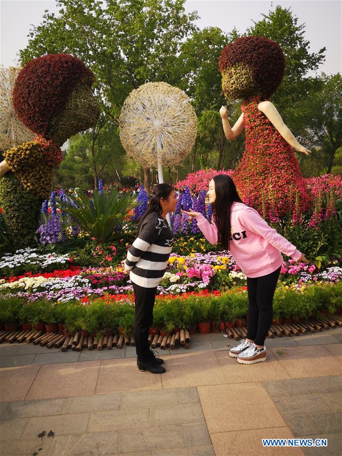 (BeijingCandid)CHINA-BEIJING-SPRING (CN)