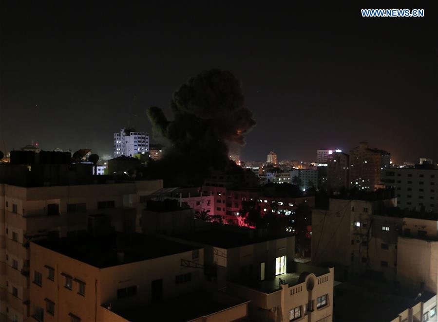 MIDEAST-GAZA-AIRSTRIKES