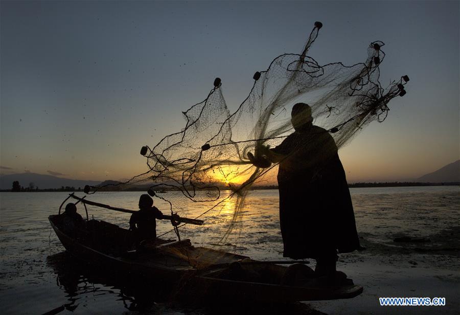 KASHMIR-SRINAGAR-SUNSET