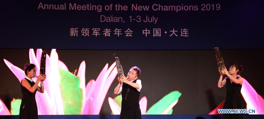 CHINA-DALIAN-SUMMER DAVOS-CLOSING (CN)