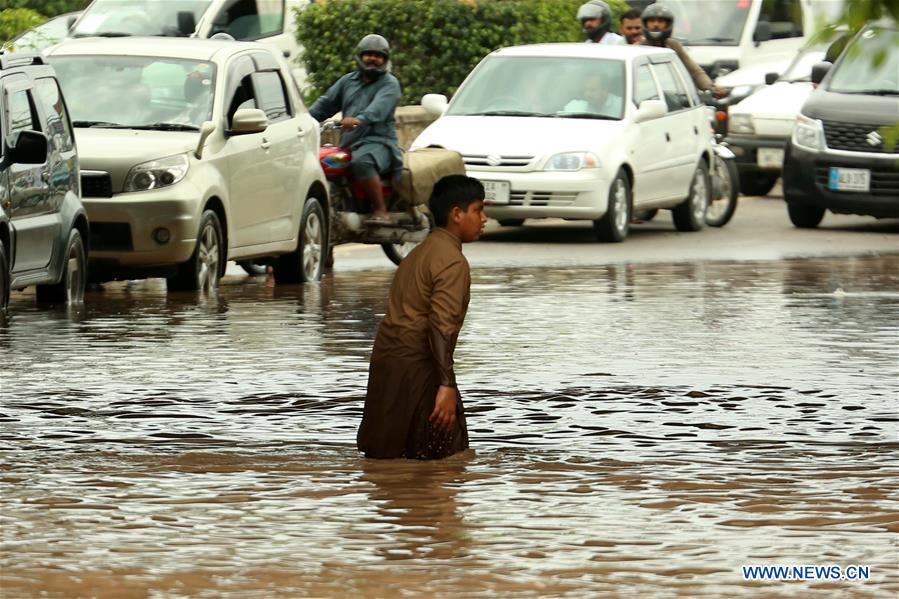 PAKISTAN-RAWALPINDI-MONSOON-RAIN