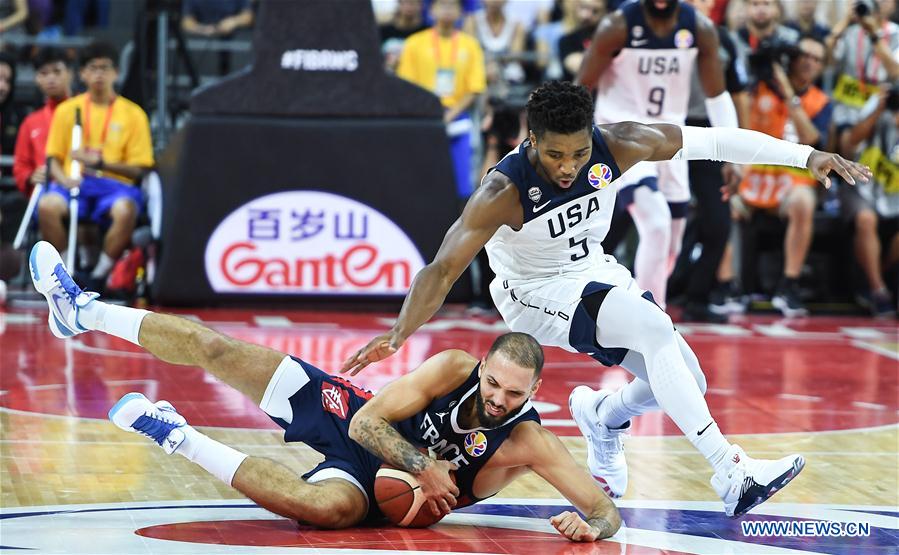 (SP)CHINA-DONGGUAN-BASKETBALL-FIBA WORLD CUP-QUARTER FINAL-USA VS FRANCE (CN)