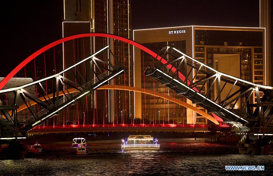 CHINA-TIANJIN-LIGHT SHOW-MID-AUTUMN FESTIVAL (CN)