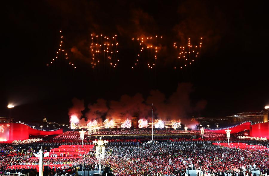 (PRC70Years)CHINA-BEIJING-NATIONAL DAY-CELEBRATIONS-EVENING GALA (CN)