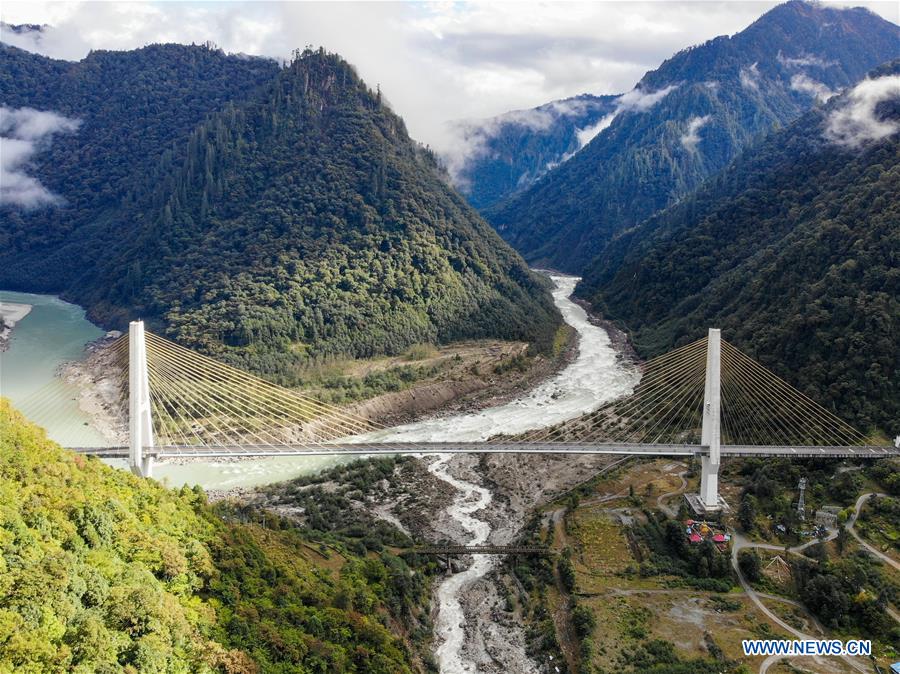 CHINA-TIBET-POLONGGOU-BRIDGE (CN)