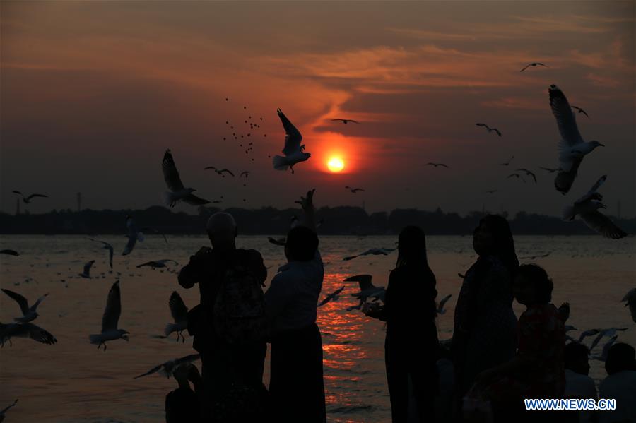 MYANMAR-YANGON-SUNSET