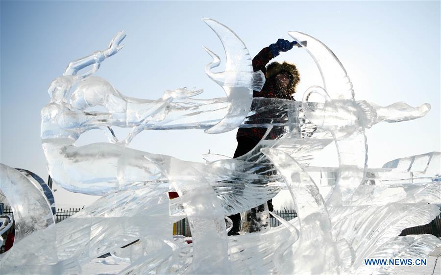 CHINA-HARBIN-ICE SCULPTURE-COMPETITION (CN)