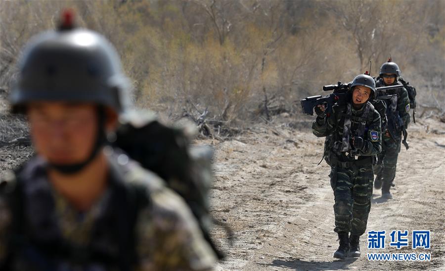 （图文互动）（2）“山鹰”突击——武警新疆总队“山鹰”突击队成长记