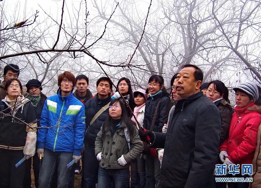 （新华全媒头条·图文互动）（4）祖国和人民永远铭记——献给逝去的最美奋斗者